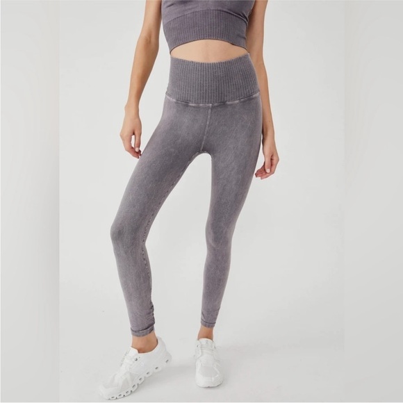 NWOT Free People Movement High Rise Good Karma 7/8 Leggings Washed Grey XS/S IR - Picture 3 of 7
